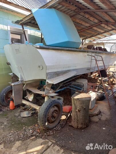 Катер волга