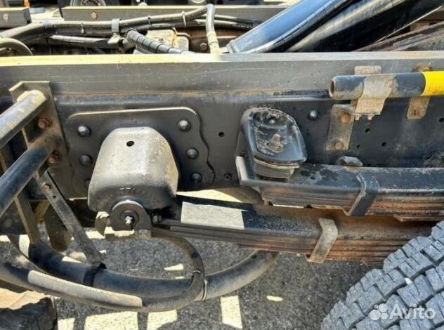 Самосвал Hino 300 (Dutro), 2016