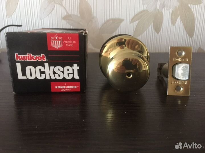 Ручка дверная Квиксет