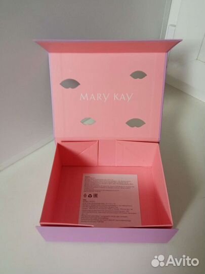 Коробка подарочная