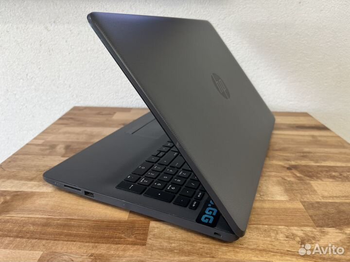 Мощный HP Full HD Core i3-7020U 8Gb DDR4 SSD+500Gb