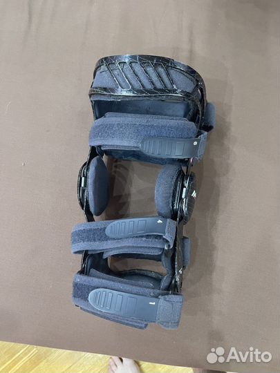 Ортез на коленный сустав левый размер L medi m4s