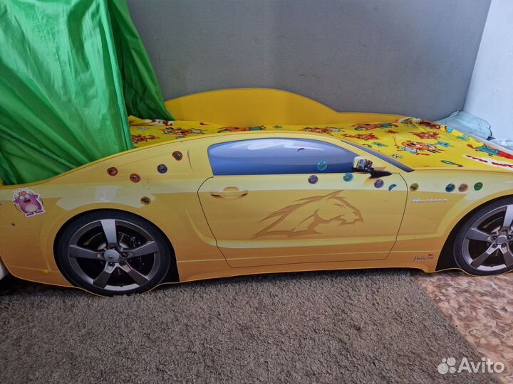 Детская кровать машина бу с матрасом