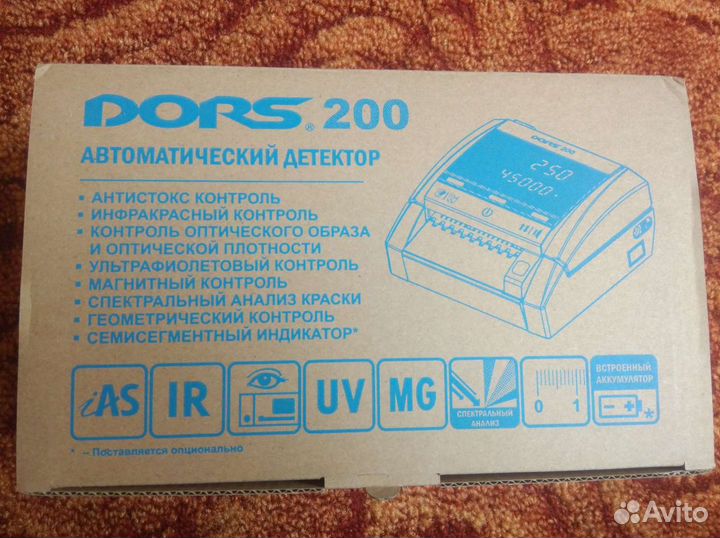 Детектор банкнот Dors 200
