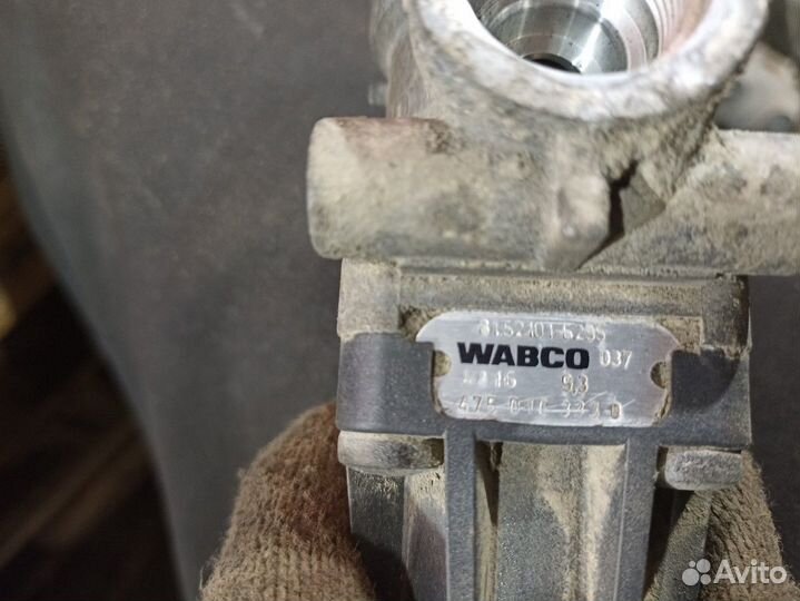 Клапан воздушный