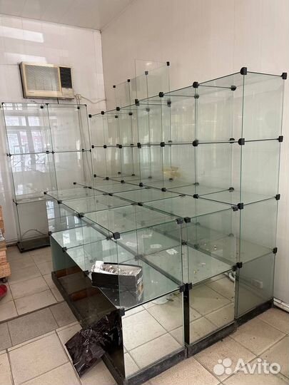 Стеллаж для магазина