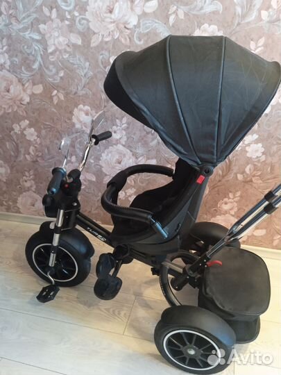 Трехколесный велосипед с родительской ручкой