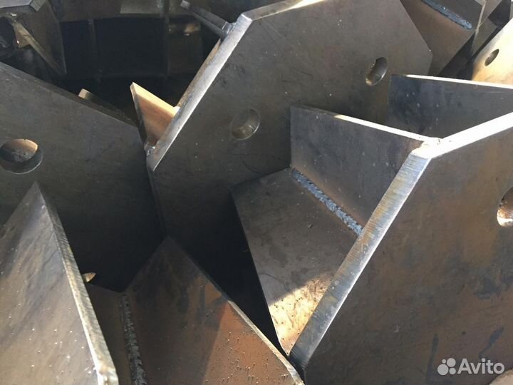 Закладные, хомуты, пластины, кольца, сваи, полоса