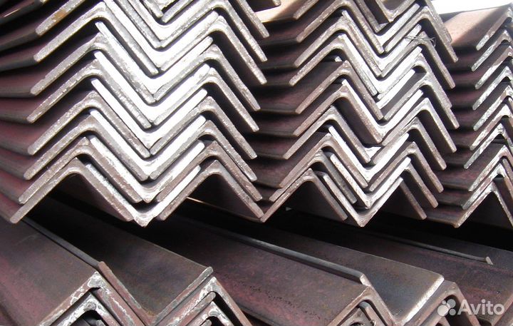 Уголок металлический