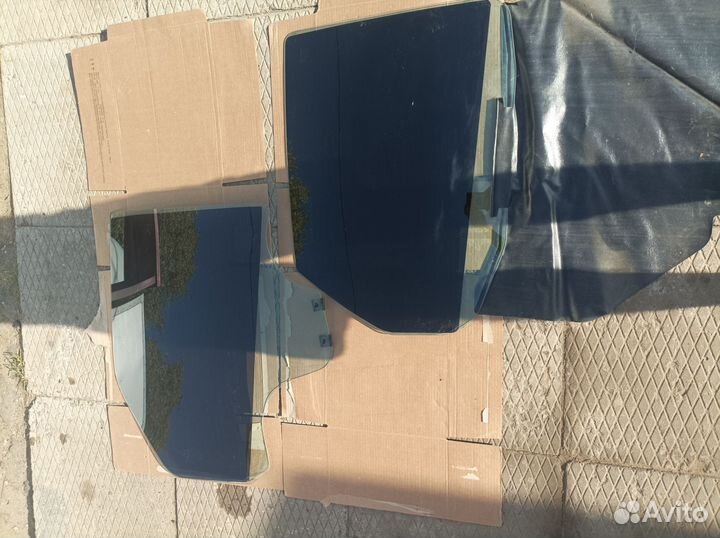 Стекла задние/боковые