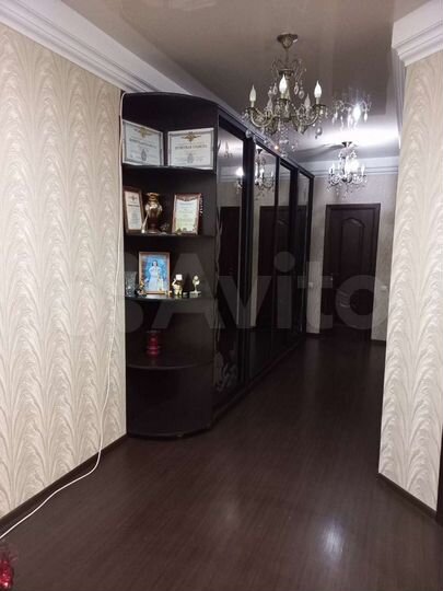 2-к. квартира, 68,7 м², 1/12 эт.