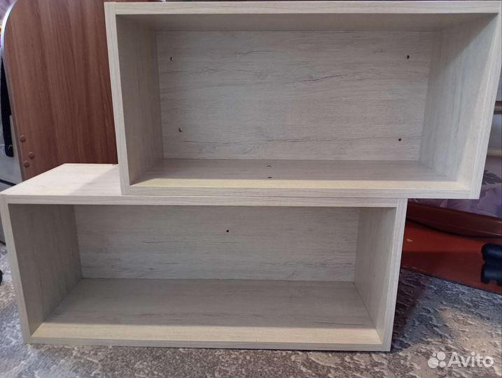 Полка настенная навесная