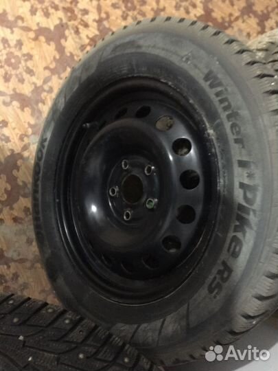 Hankook Winter I'Pike RS W419 215/60 R16