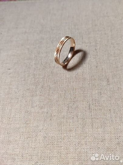 Кольцо с алмазной гранью