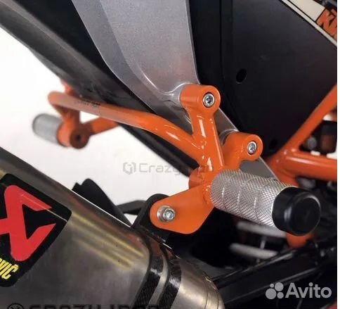 Сабкейдж Защита подножки KTM Duke 690