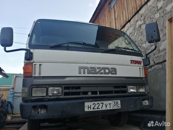 Mazda Titan, 1995