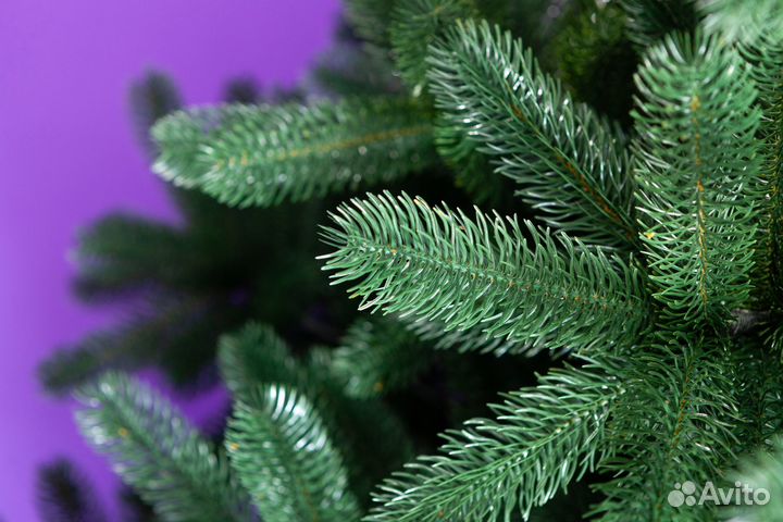 Елка искусственная