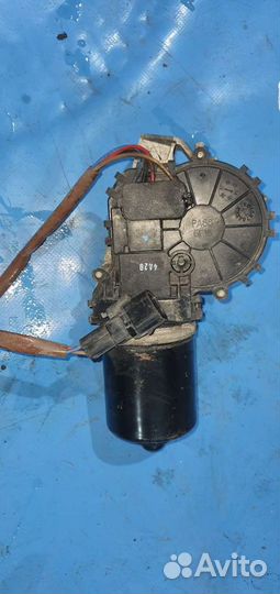 Опель Антара моторчик заднего дворника