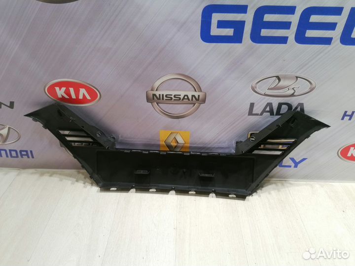 Накладка Молдинг перед бампера Nissan qashqai J11