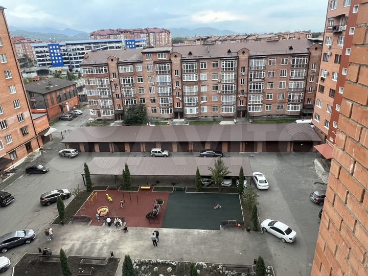 2-к. квартира, 80,6 м², 9/10 эт.