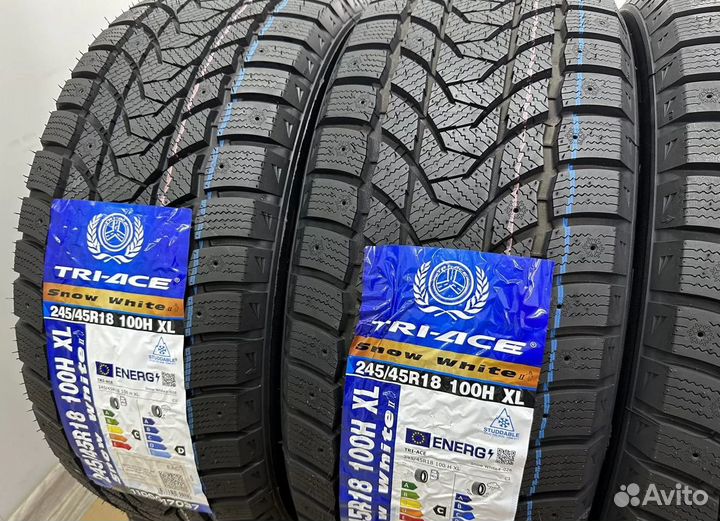 Tri Ace Snow White II 245/45 R18 32H