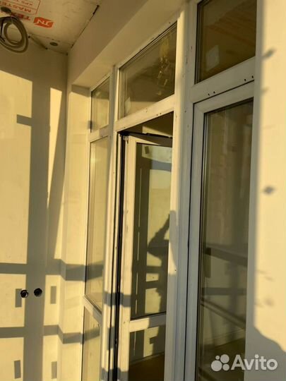 Покраска пластиковых дверей