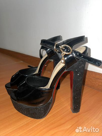 Туфли женские 33 34 35 размеры