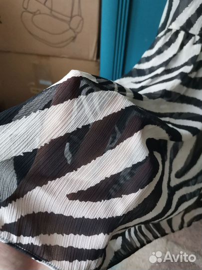 Новое платье из шифона H&M