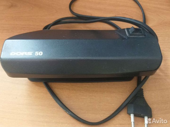 Детектор банкнот