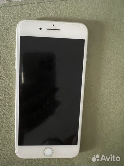 iPhone 8 Plus, 64 ГБ