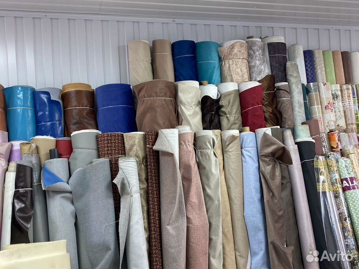 Ткань(обивка),кожа(эко кожа),клеенка,поролон,матра