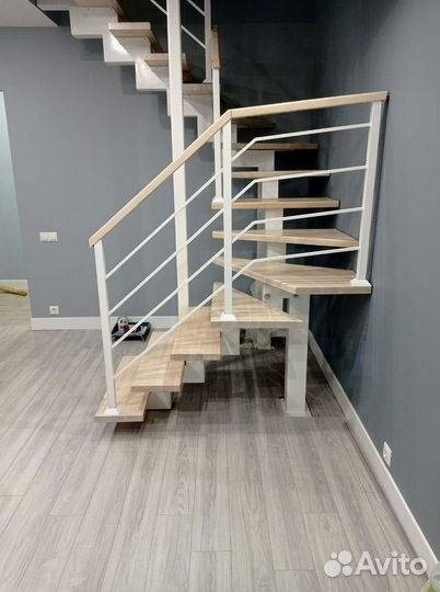 Лестница на второй этаж