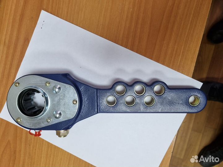 Рычаг тормозной мех. (Трещётка) SB060106 axut