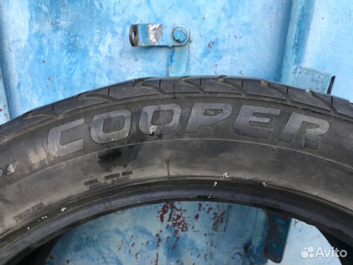 Cooper Zeon XST 275/45 R20