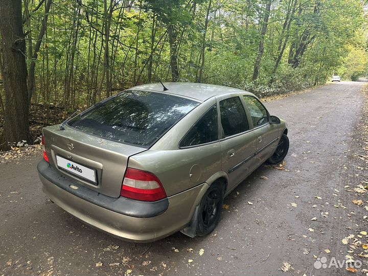 Opel Vectra 1.8 AT, 1996, 291 000 км