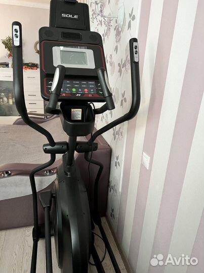 Эллиптический тренажер sole E25 2019