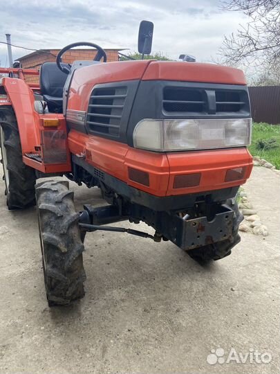 Мини-трактор Kubota GL200, 2014