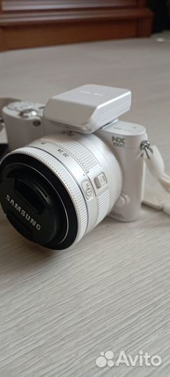 Фотоаппарат Samsung nx1000