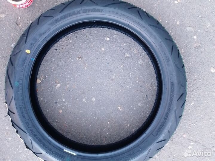 Мотошина 130 70 17 Бриджстоун передняя