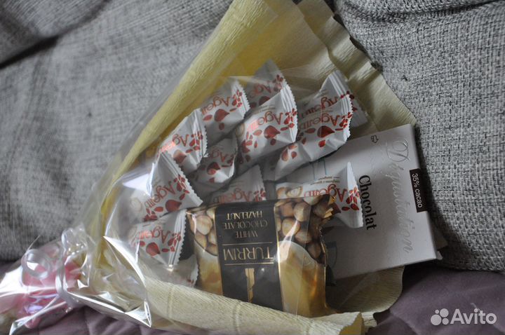 Воздушные шары, фотозоны, сладкие букеты