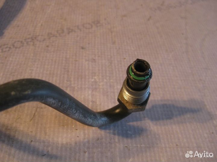 Трубка гура Опель Астра Н