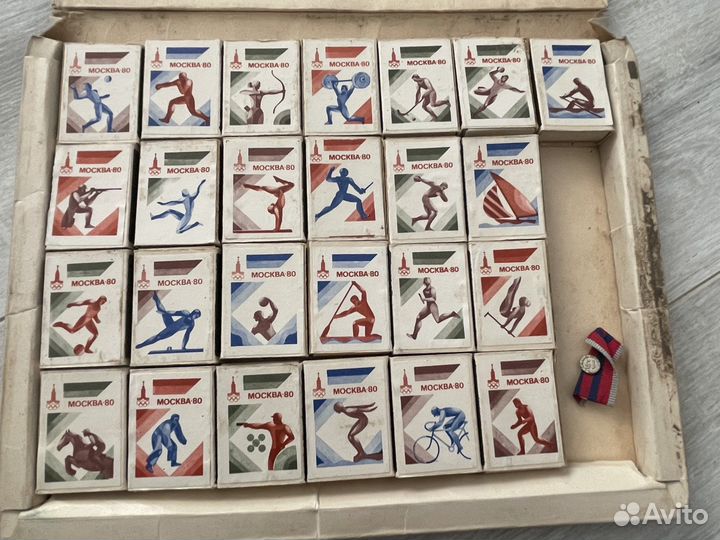 Сувенирный набор спичек Москва-80