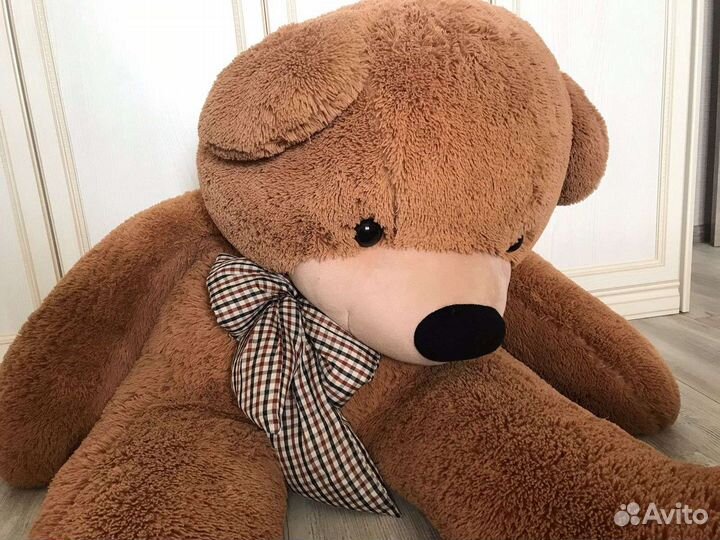 Большие плюшевые медведи