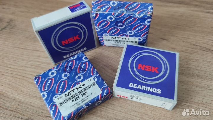 Подшипник 6205