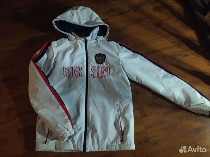 Куртка демисезонная