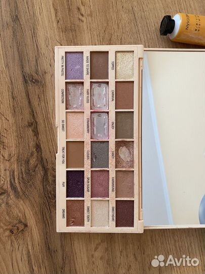 Набор косметики пакетом