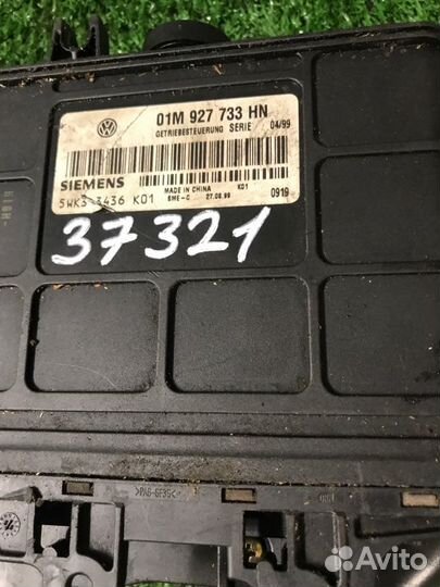 Блок управления АКПП Volkswagen Golf GF-1jagn AGN