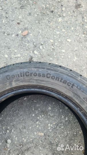 Continental ContiCrossContact LX2 215/60 R17 102T