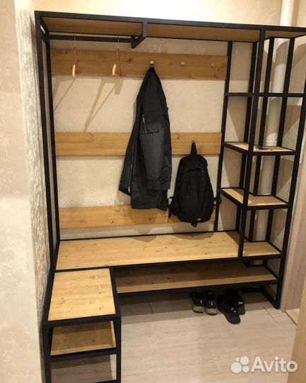 Вешалка в прихожую