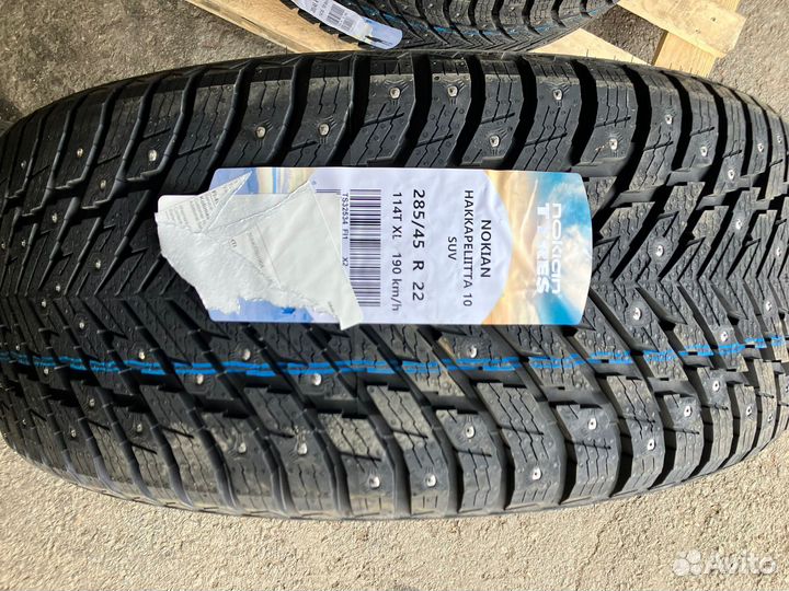 Nokian Tyres Hakkapeliitta 10 EV 285/45 R22 114T